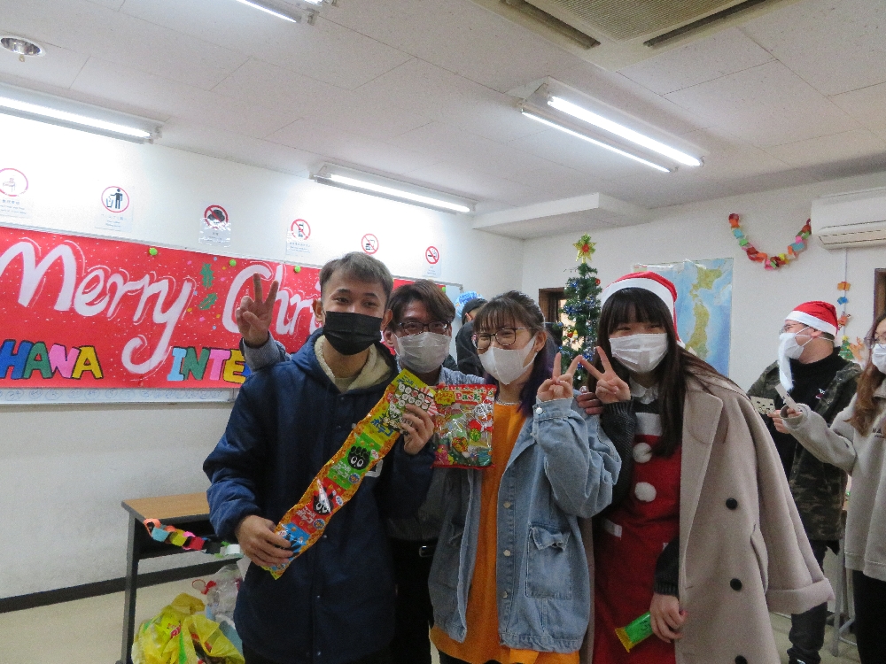 2021年12月にクリスマス会をしました。We had a Christmas party in December 2021.